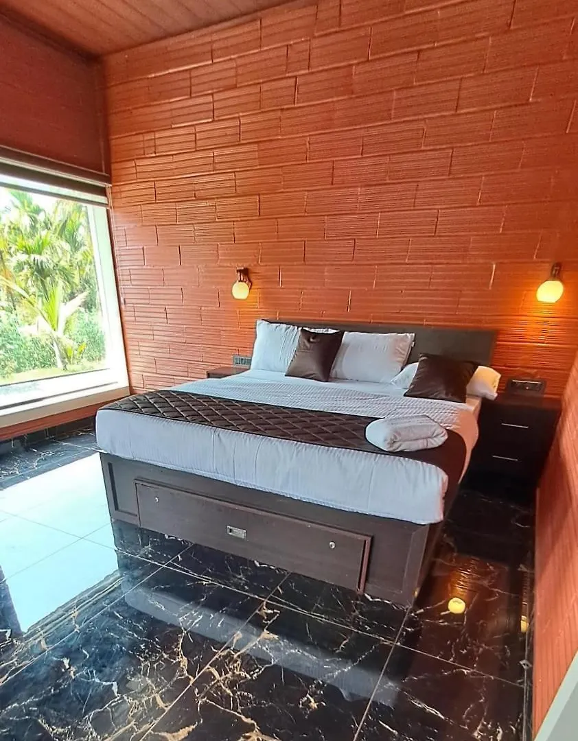 Betel Brooks Resort Maraiyur 0*,  India